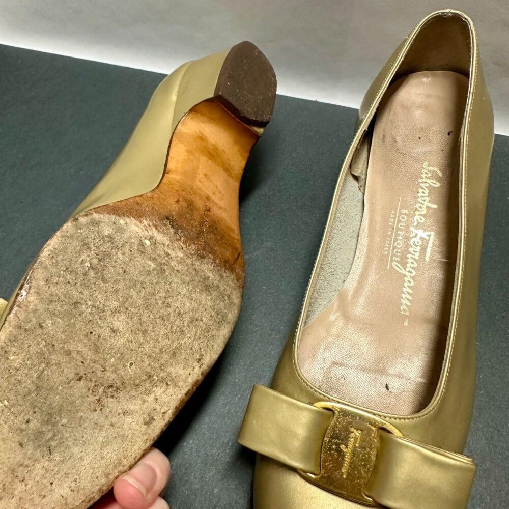 Salvatore Ferragamo Women's Gold and Tan Ballet-shoes - Picture 3 of 3